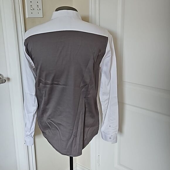 Guess Men's Two-Tone Slim Fit Button Down Long Sleeves Shirt Medium White/ Gray - Picture 4 of 16